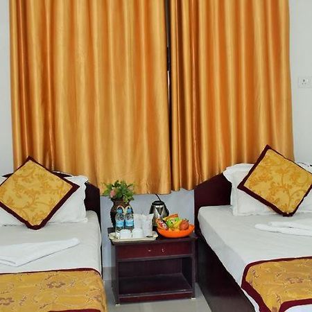בודהגאיה Hotel Vipassana מראה חיצוני תמונה
